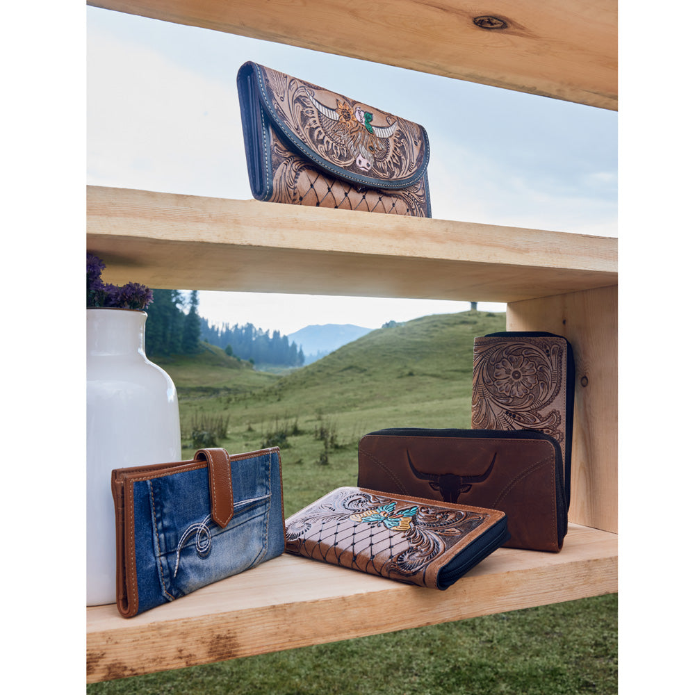 TAUREAN WALLET - MyraUSA