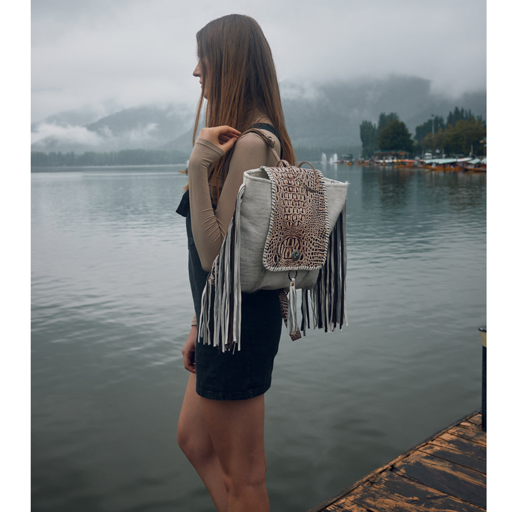 SMOKEY BACKPACK LEATHER & HAIRON BAG - MyraUSA