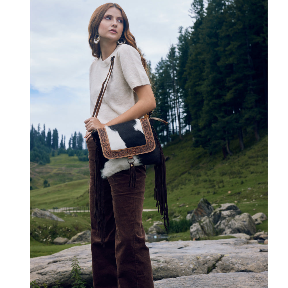 ALINA HAND-TOOLED BAG - MyraUSA