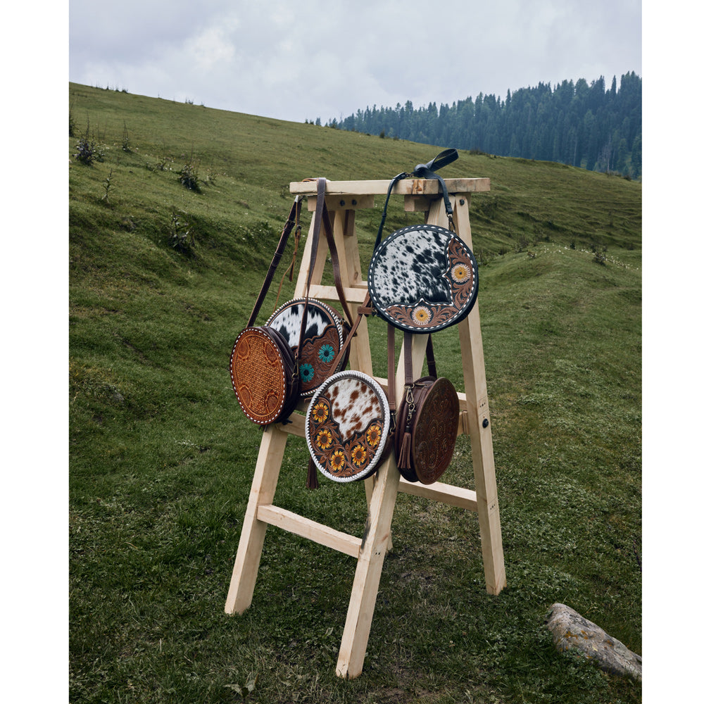 FLAX BLOSSOM ROUND BAG - MyraUSA