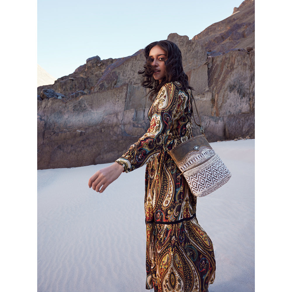 Hispad Small & Crossbody Bag - MyraUSA