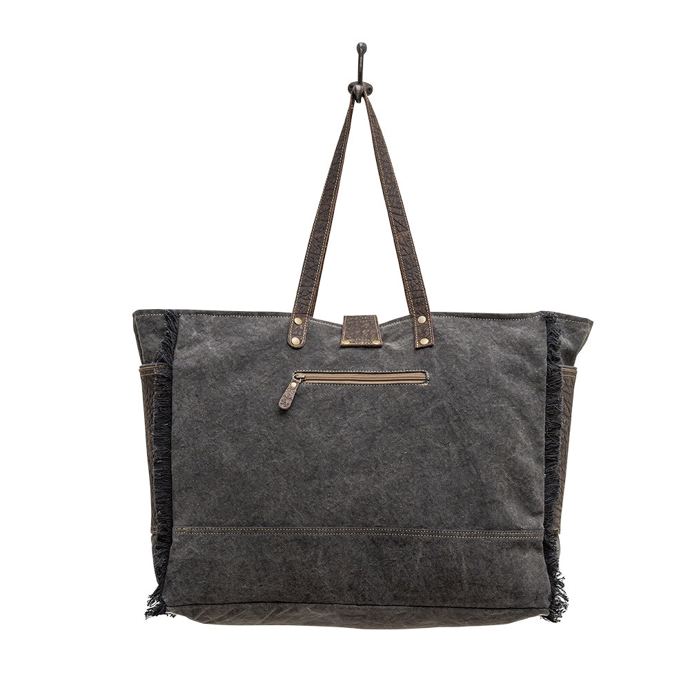 Flatey Weekender Bag - MyraUSA