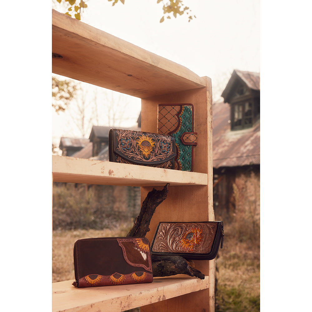 Garish wallet - MyraUSA