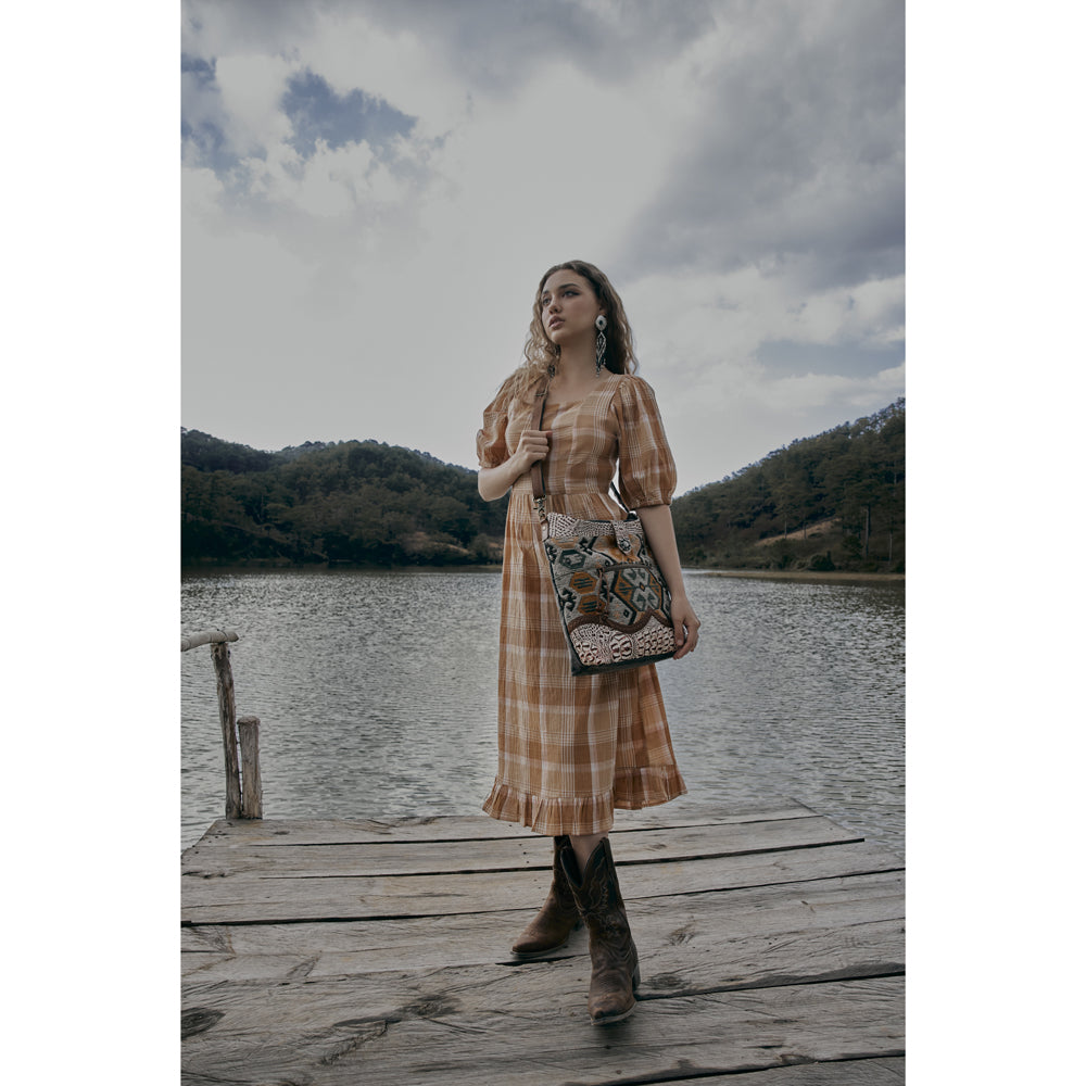 Seneca Springs Shoulder Bag - Myra USA