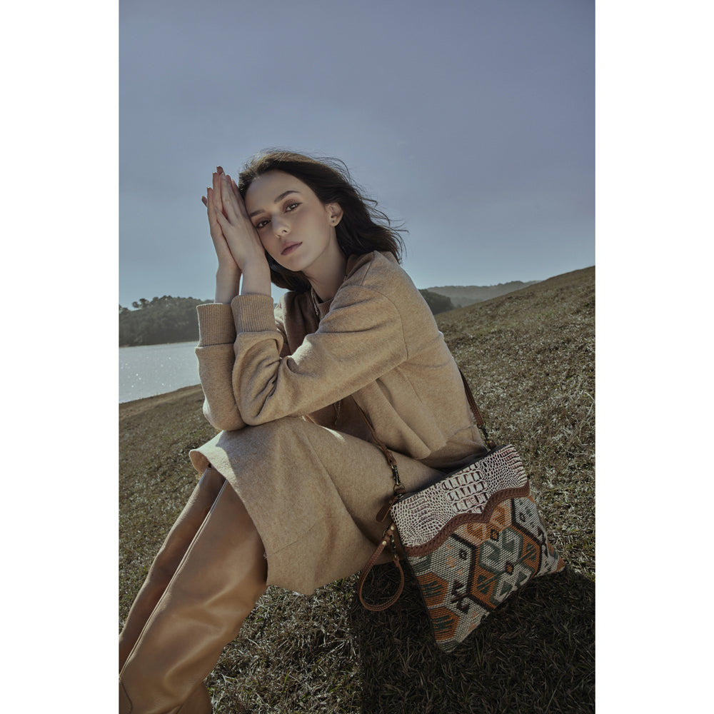 Seneca Falls Small Crossbody Bag - Myra USA