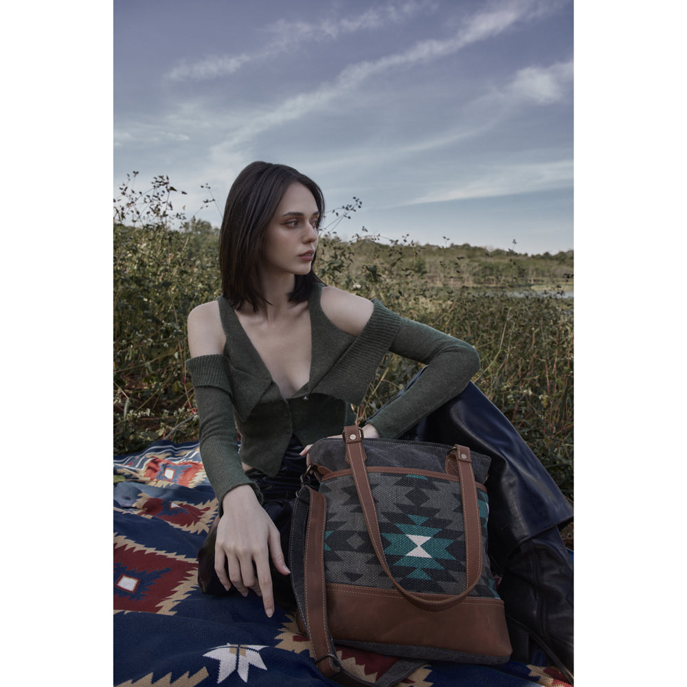 Starfire Tote Bag - Myra USA