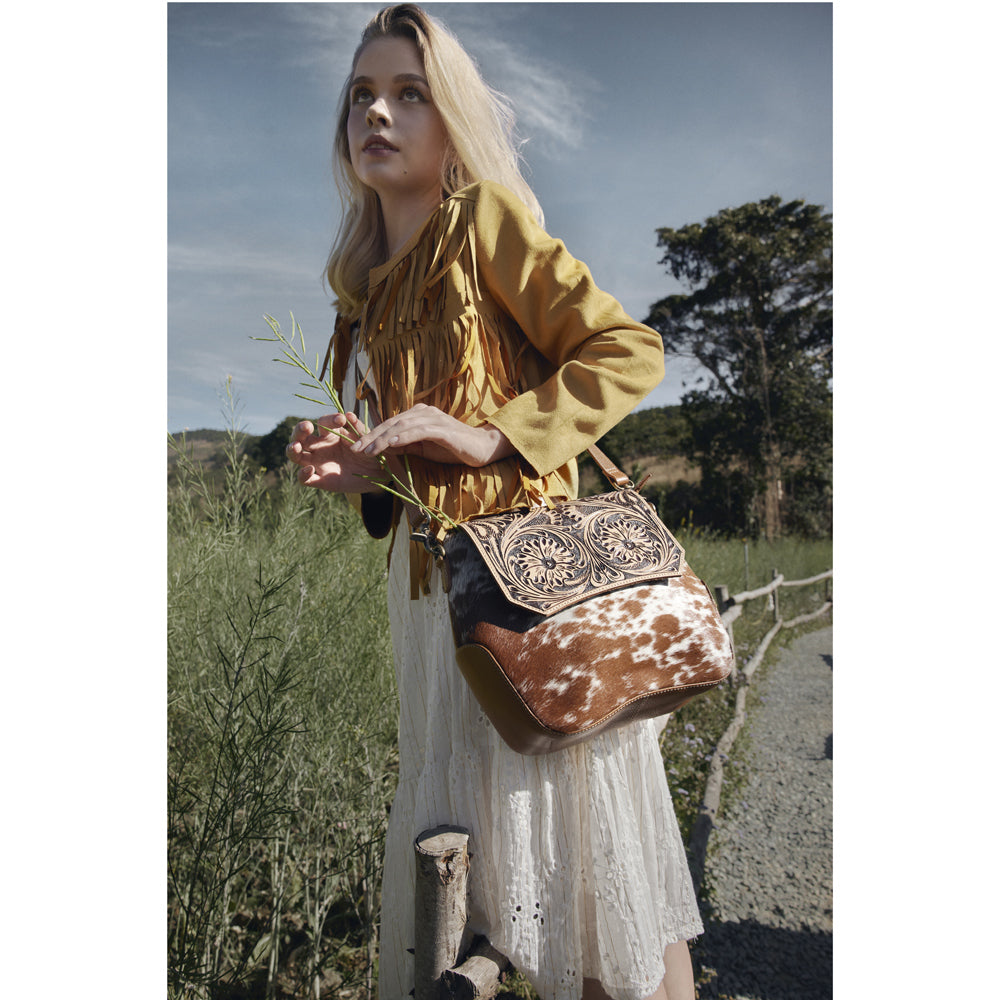 Victoria Hand-Tooled Bag - Myra USA