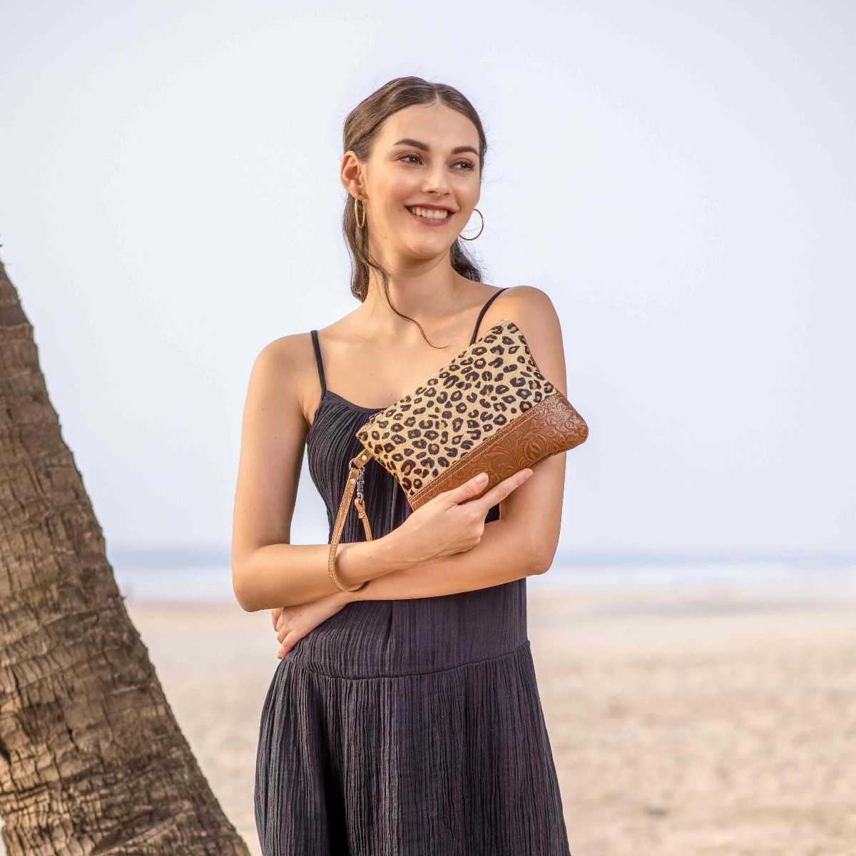 Wow Factor Pouch - MyraUSA