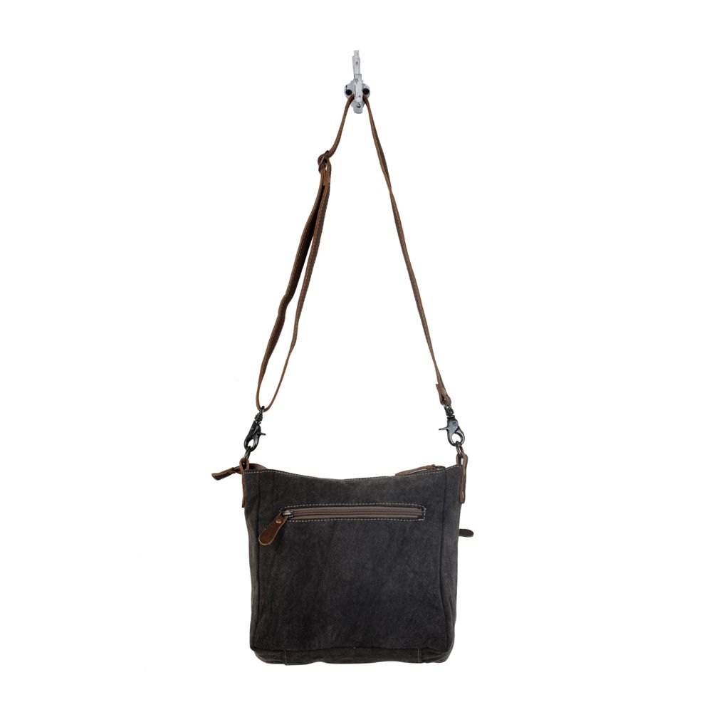 CHEVRON PATTERNED CROSS BODY BAG - Myra USA