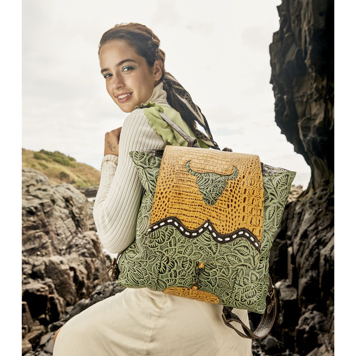 Bull'S Eye Leather & Hairon Bag - MyraUSA