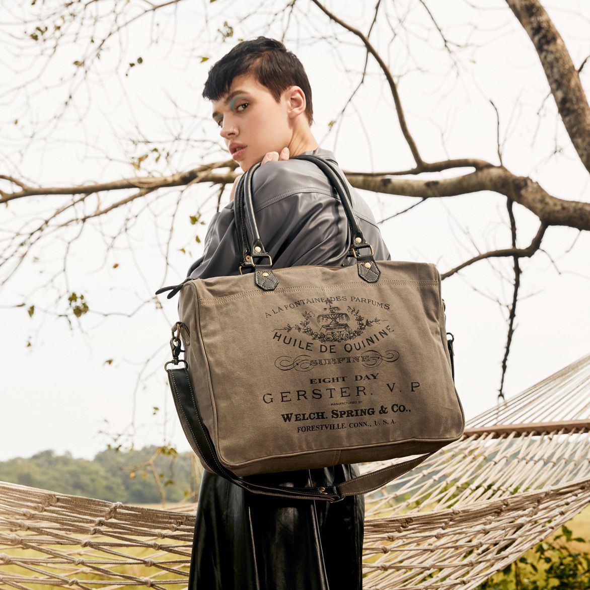 Grays Inlaid Messenger Bag - MyraUSA