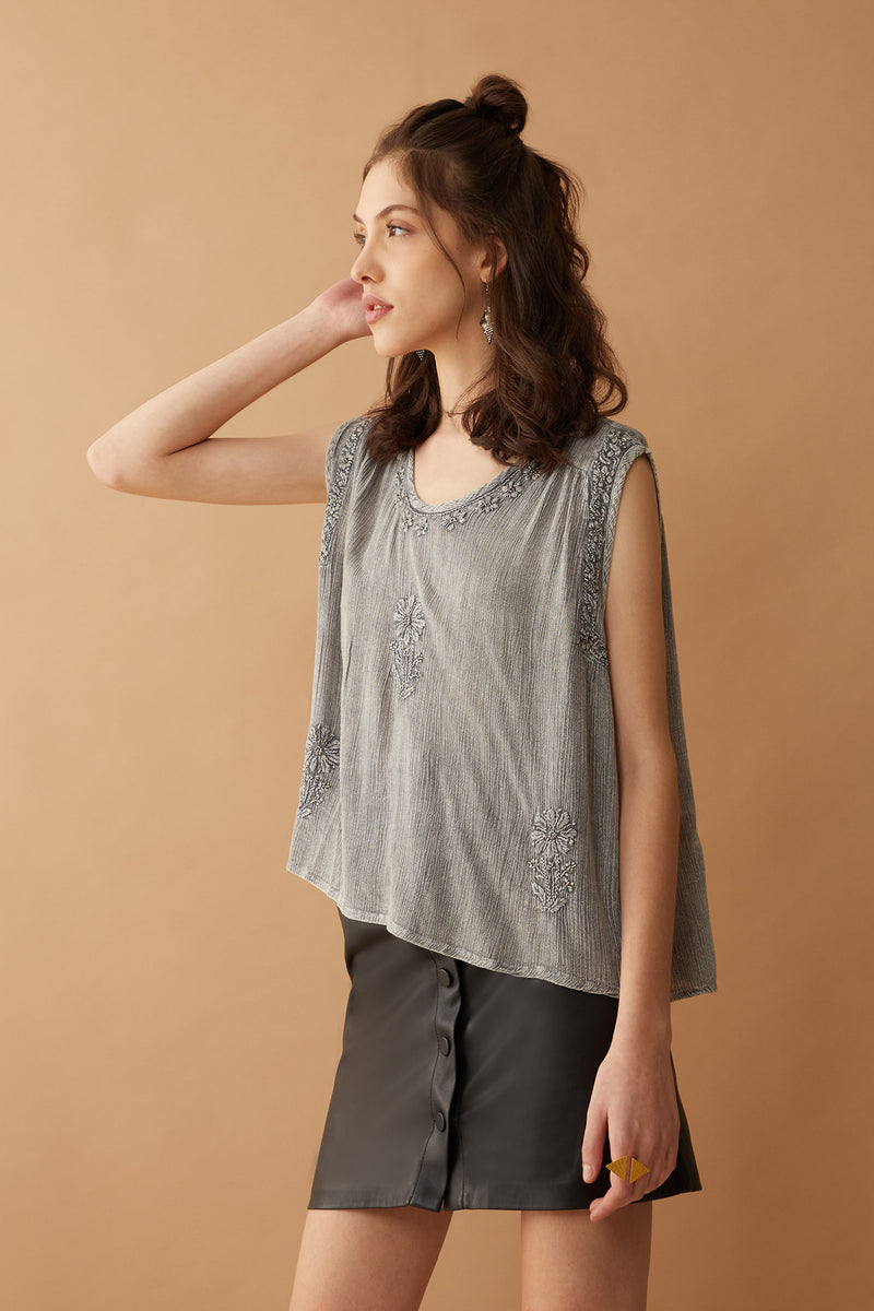 Bohera Arya Embroidered Washed Top