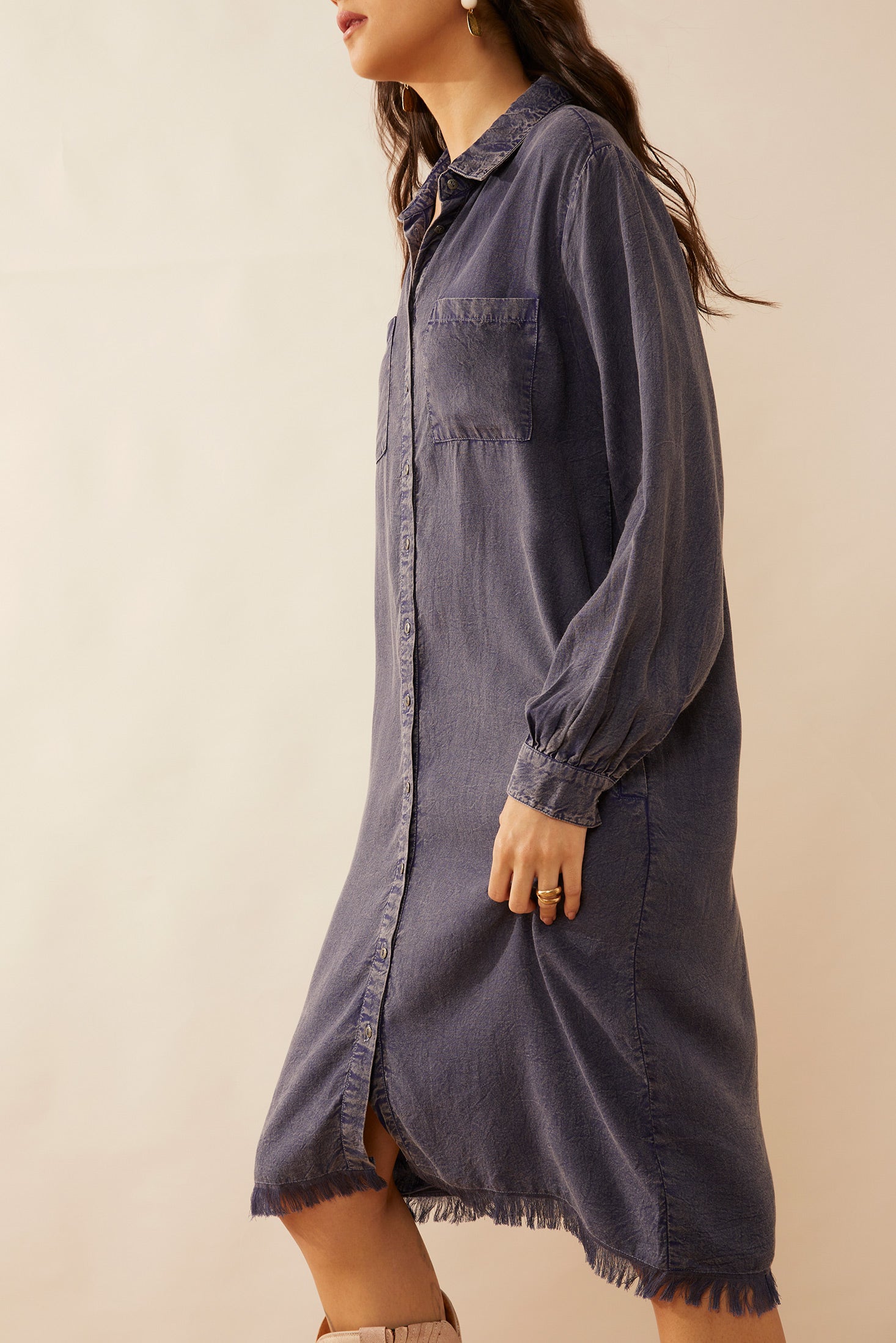 April Snow Button Dress - Myra USA