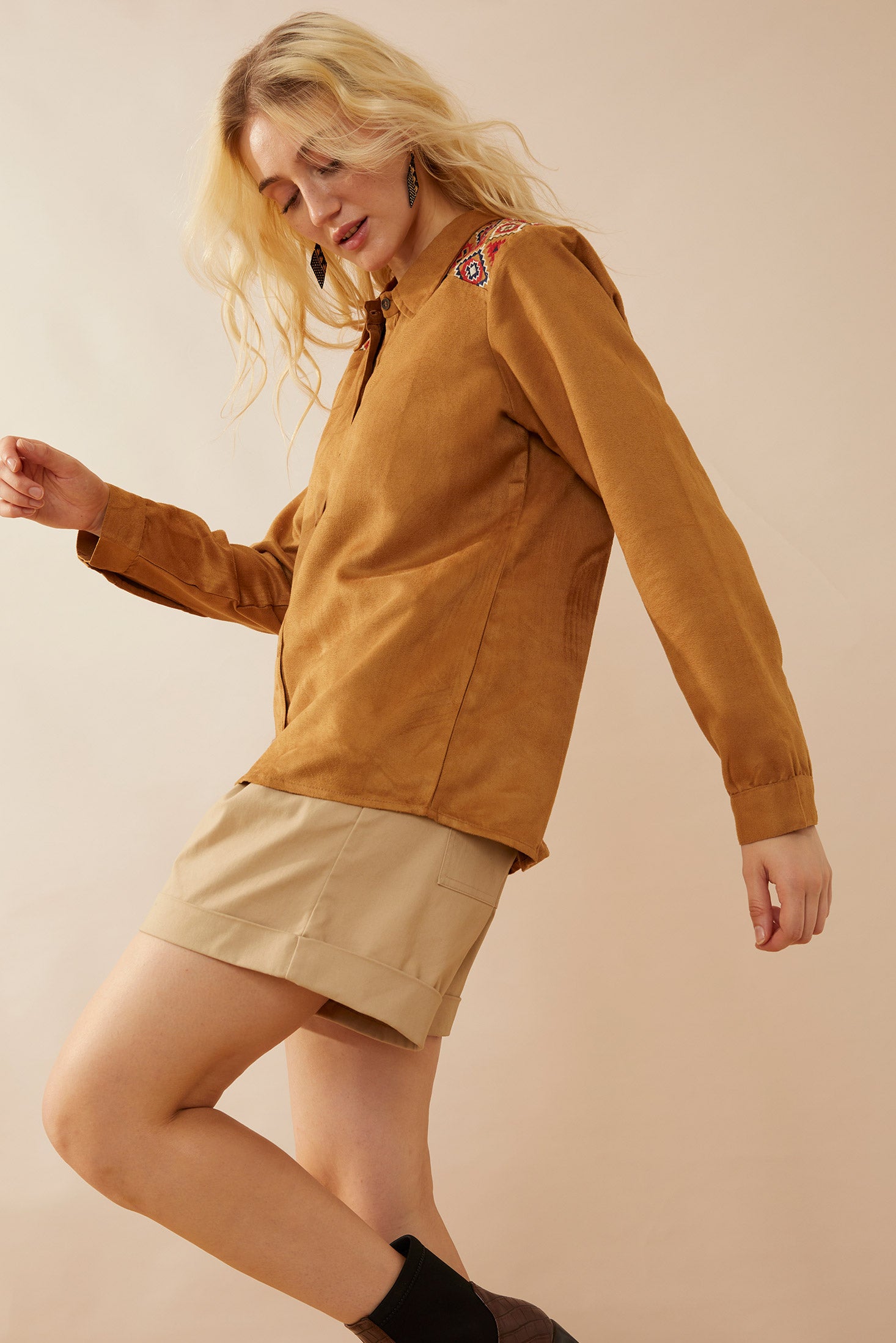 Madisson Jo Embroidered Shacket - Myra USA