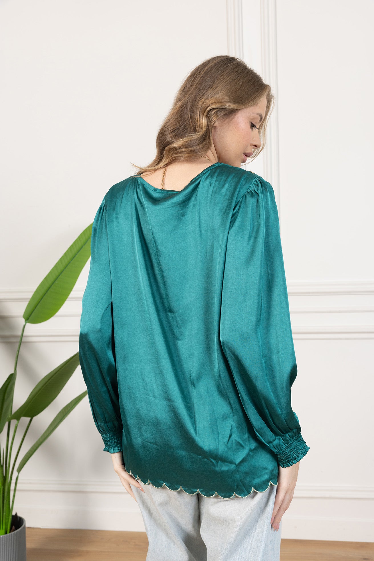 Shooting Stars Scoop Neck Top - Myra USA