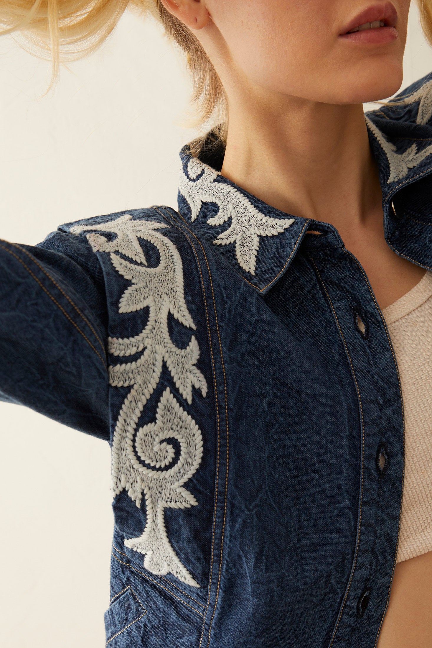 Brynleigh Embroidered Jacket - Myra USA
