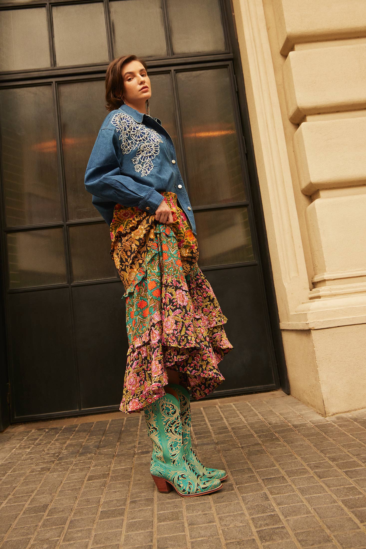Lindaj Embroidered Jacket - Myra USA