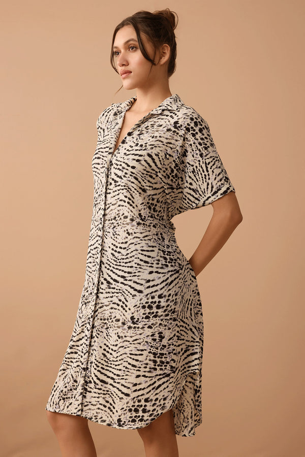 Lauren Shirt Dress in Off White - Myra USA
