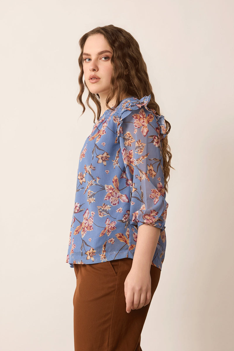 Amanda's Heart Floral Top In Blue