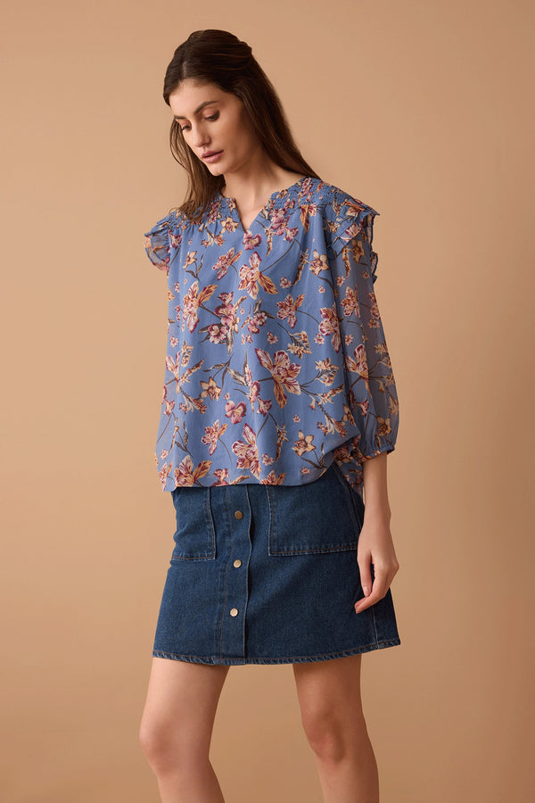 Amanda's Heart Floral Top In Blue - Myra USA