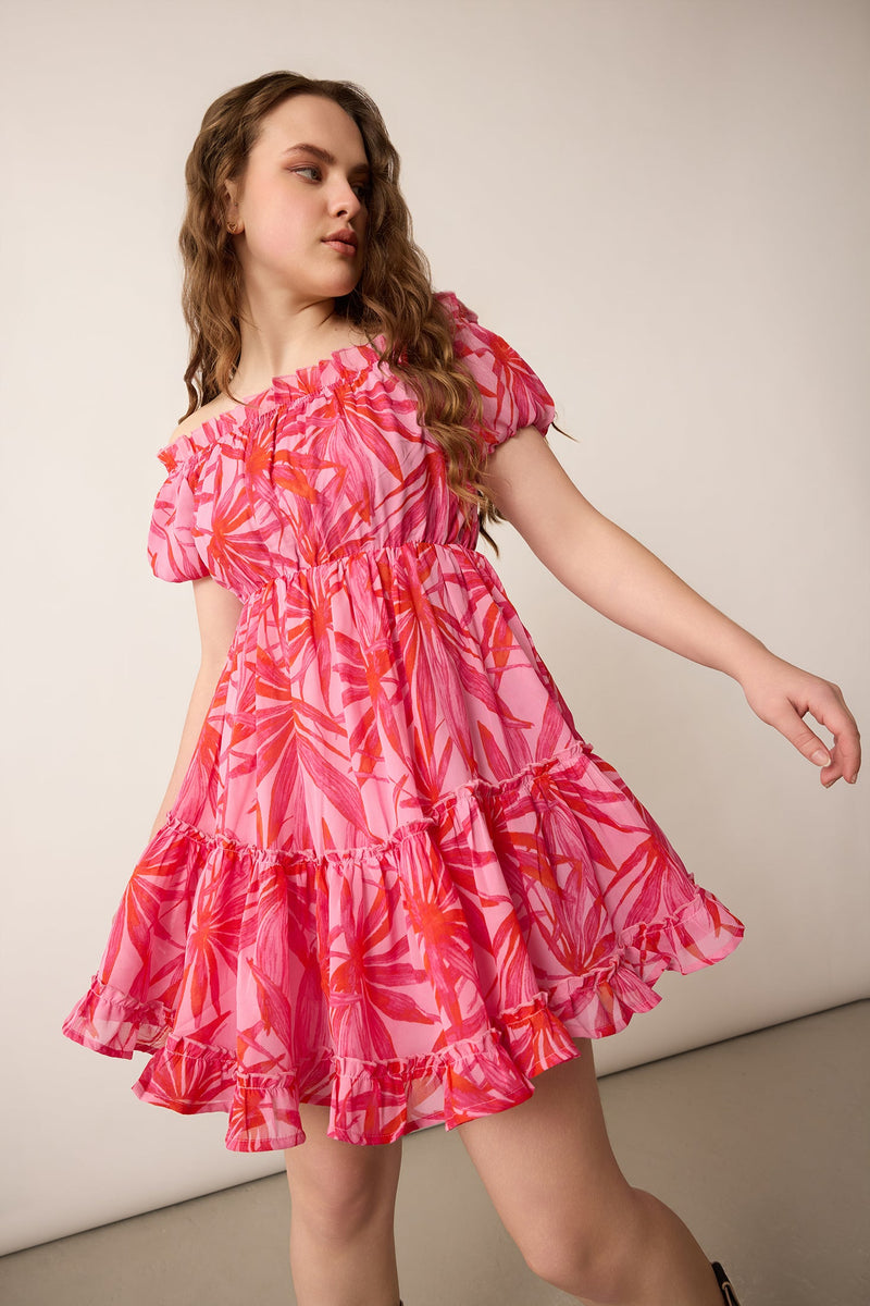 Erin Lovely Pattern Dress In Pink