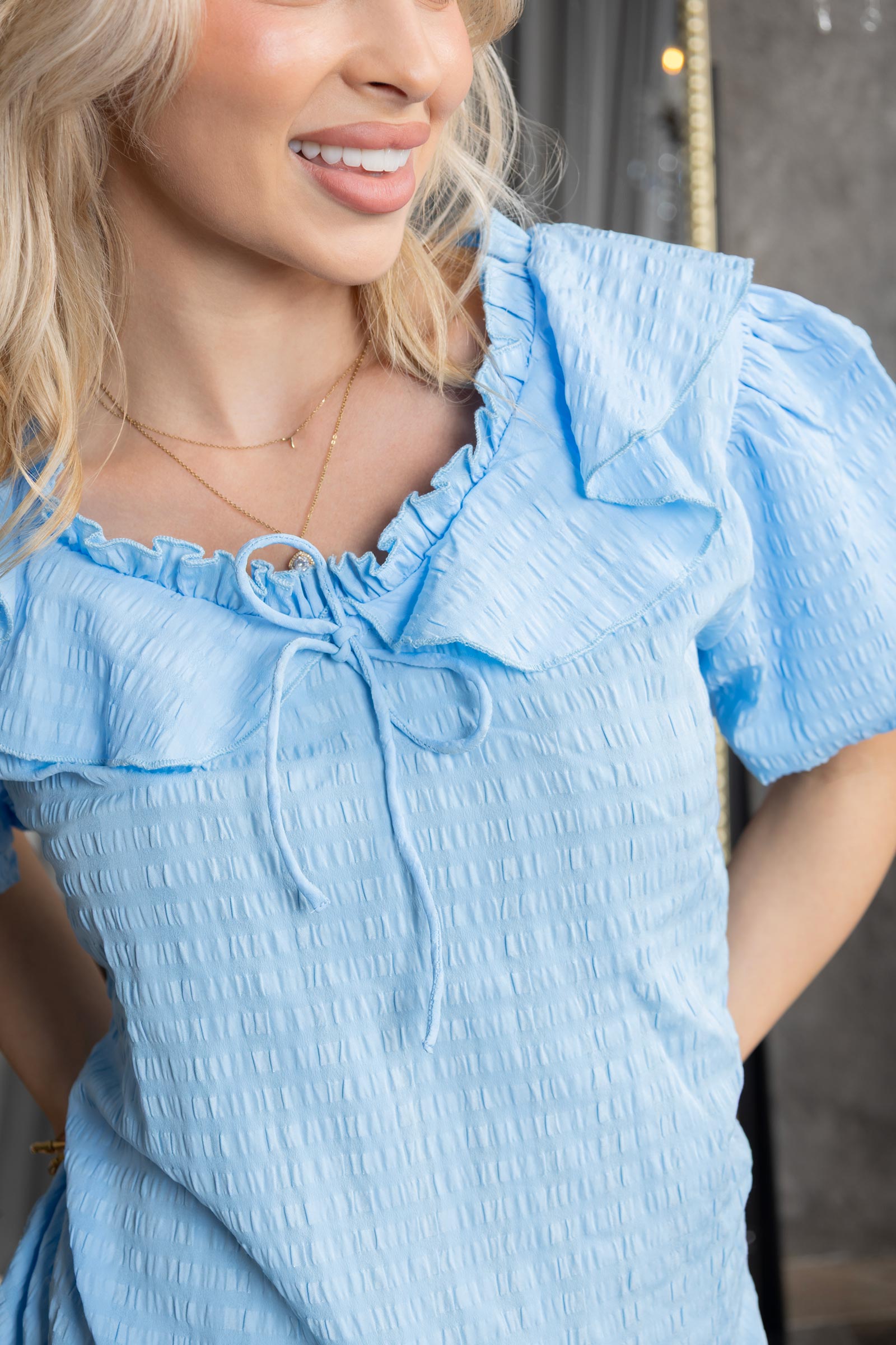 Layla Golden Top In Blue - Myra USA