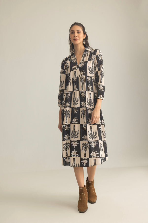 Palm Theory Maxi Dress in Navy Blue & Cream - Myra USA