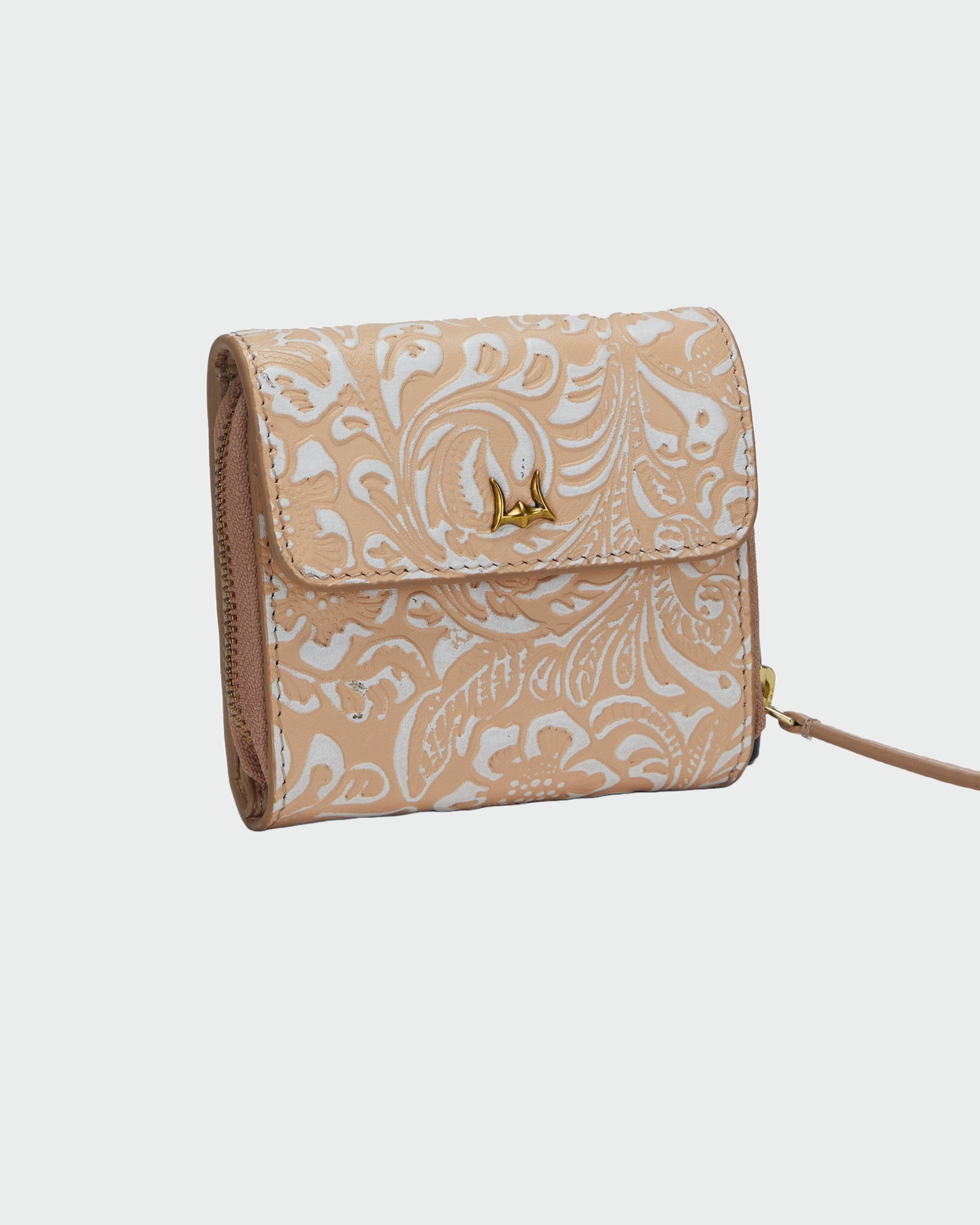 Loyal West SOPHIA CARD HOLDER IN HAND FINISHED EMBOSSED LEATHER - WHITE