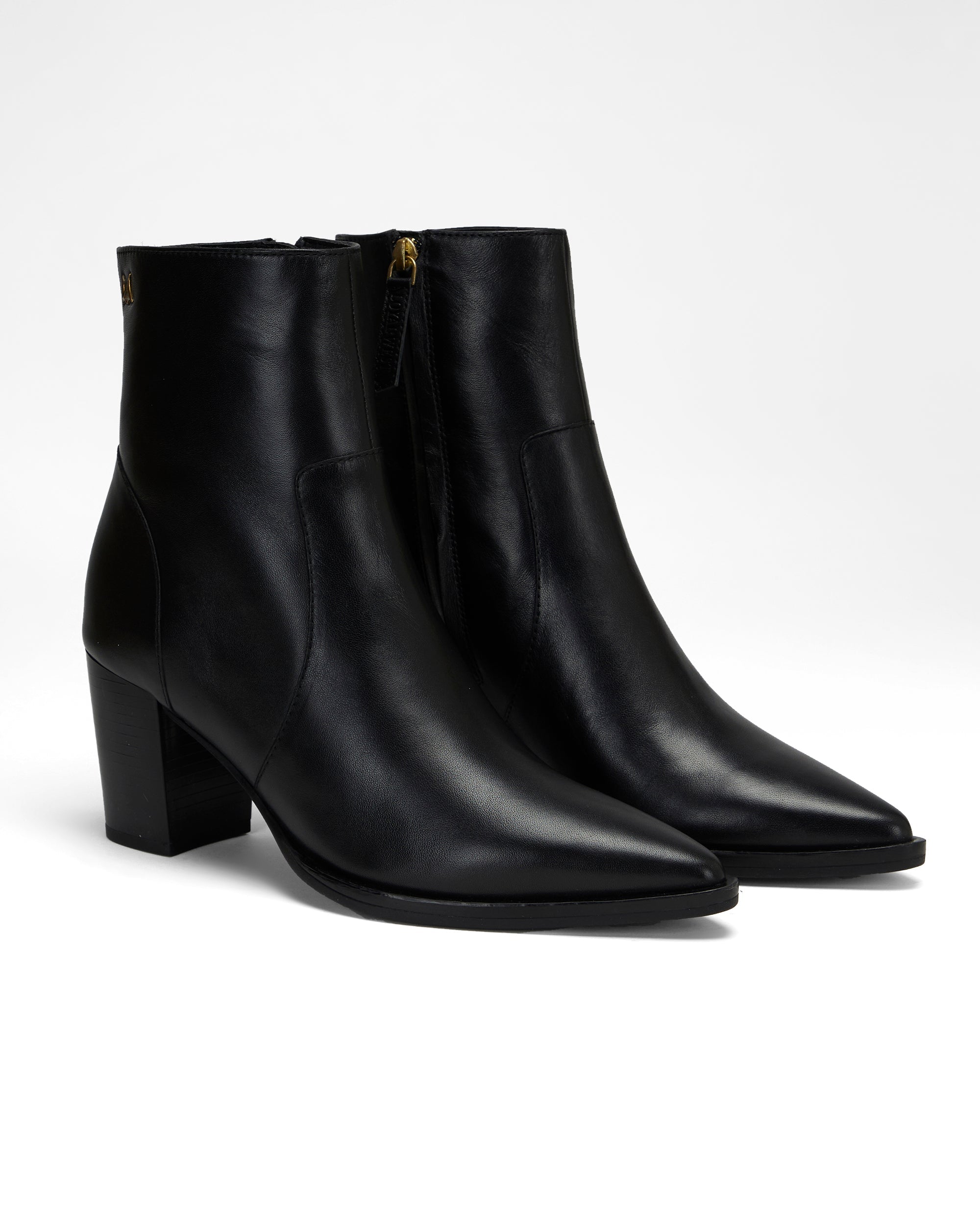 Loyal West POINTED LEATHER BOOTIES