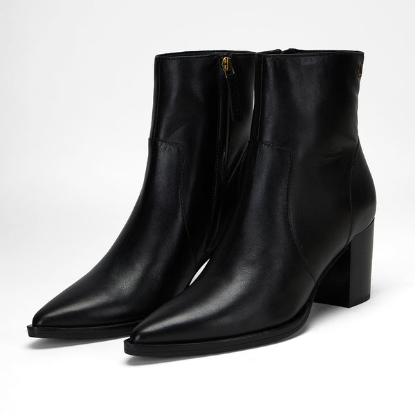 Loyal West POINTED LEATHER BOOTIES - Myra USA