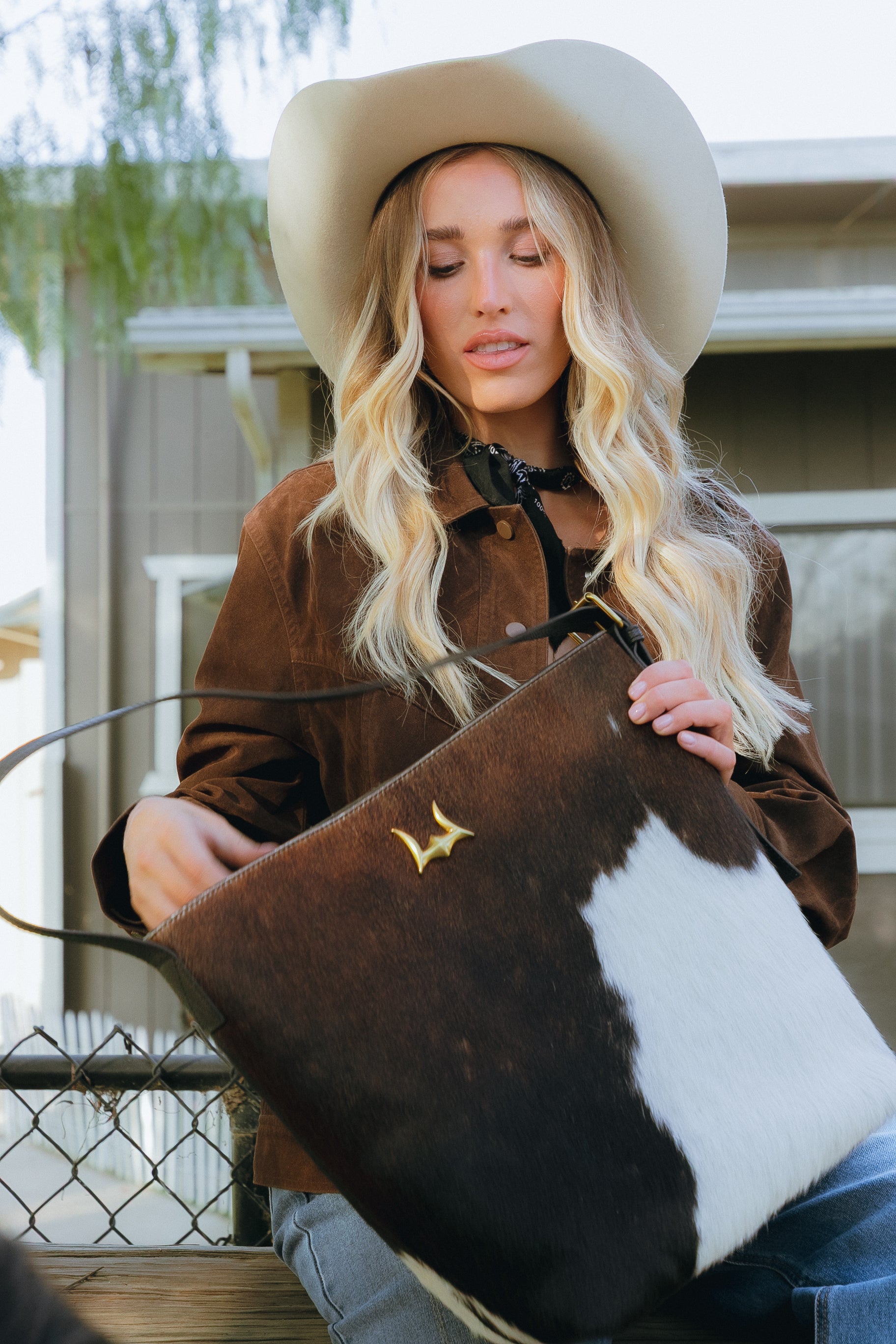 Clara Large Bucket Bag