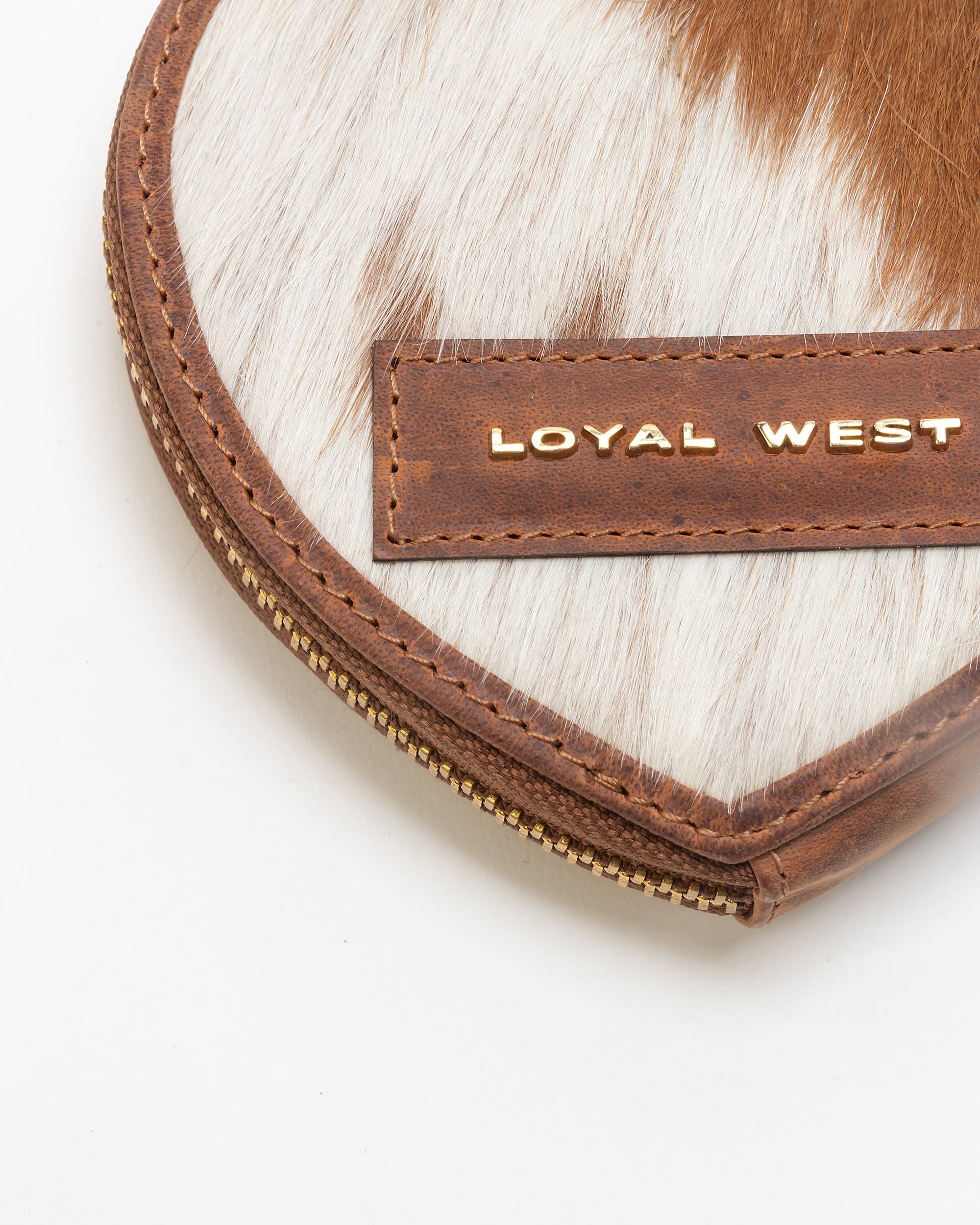 Cupid Coin Pouch In Brown & White Cowhide - Myra USA