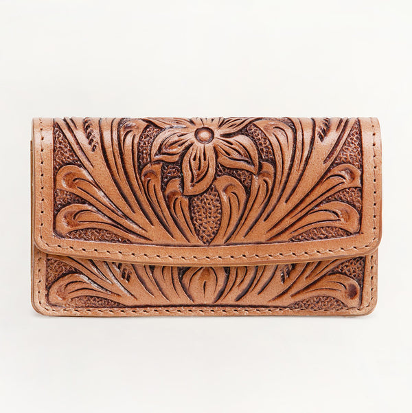 Loyal West Cattle Kiss Lipstick - Myra USA
