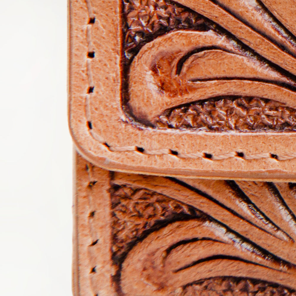 Loyal West Cattle Kiss Lipstick - Myra USA