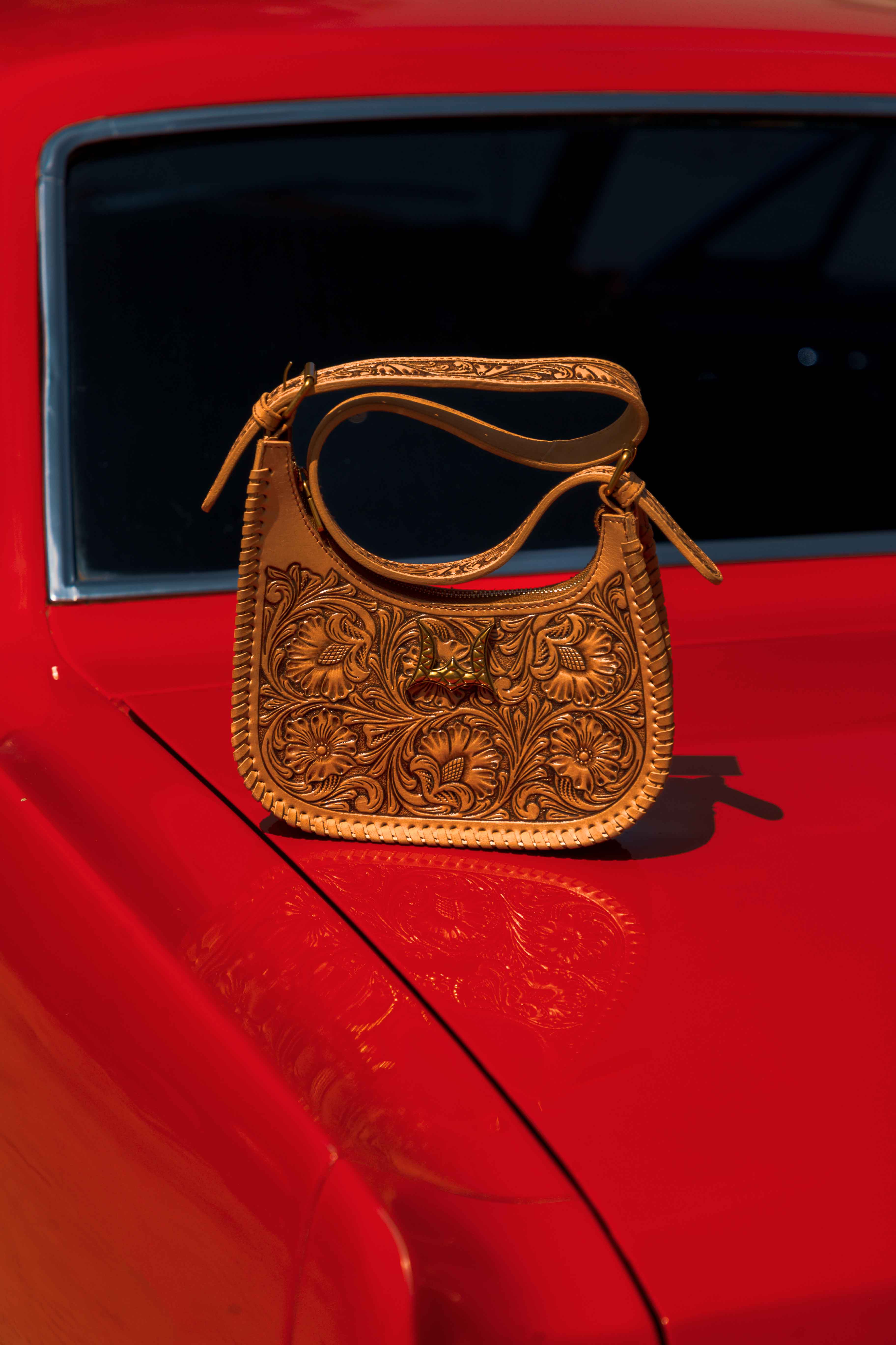 Handtooled Dannia Medium Purse - Slant Form - Myra USA