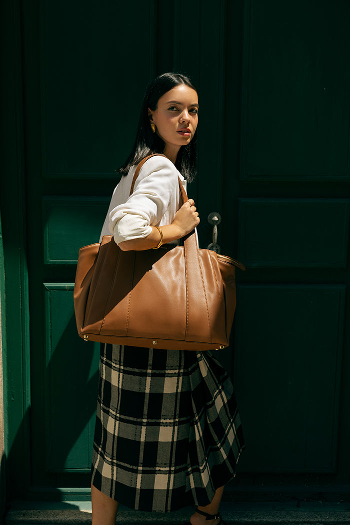 Mira & Moss Victoria Tote Bag - Tan - Myra USA