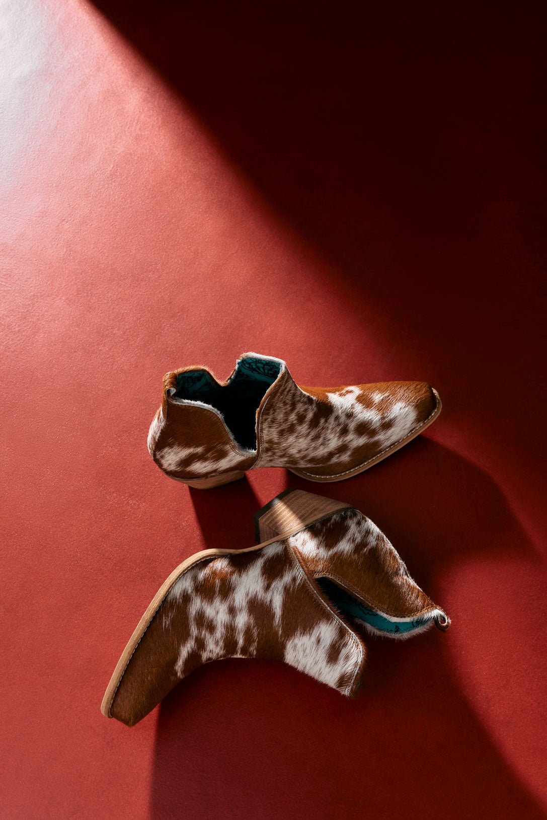 Myra Sunset Bloom Hairon Boots for Women - Split-Top Mid Heels with Pointed Toe Design for Bold Rodeo Escapades - Myra USA