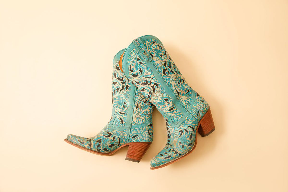Myra Kasiopeah Cowgirl Leather Boots - Turquoise Western Boots for Women with Pointed Toe Heel - Myra USA