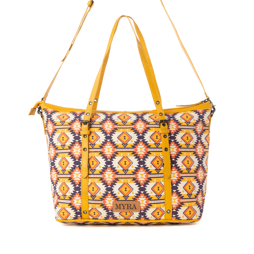 Mynora Springs  Tote Bag - Myra USA