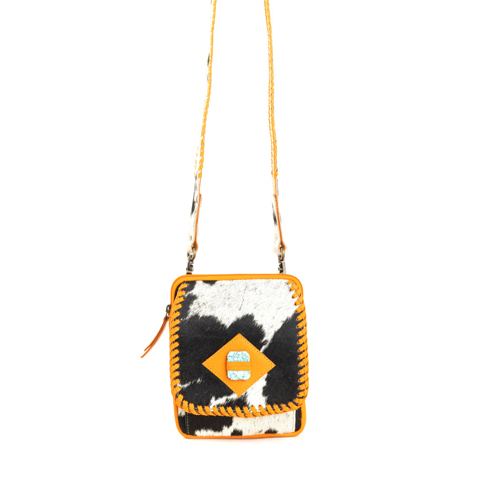 Yosidry Peak Leather & Hairon Bag - Myra USA