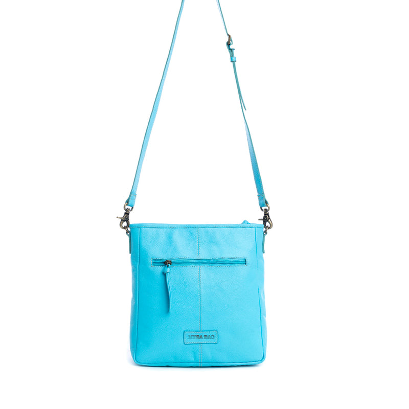 Ninnekah Leather Bag In Sky Blue