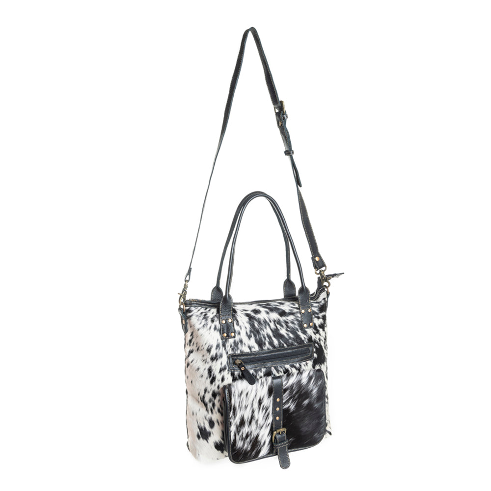 Mesa Maverick Tote Bag in Black & White - Myra USA