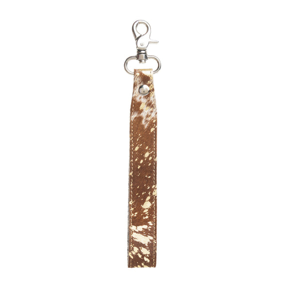 Bullrun Hill Key Fob in Brown & White - Myra USA