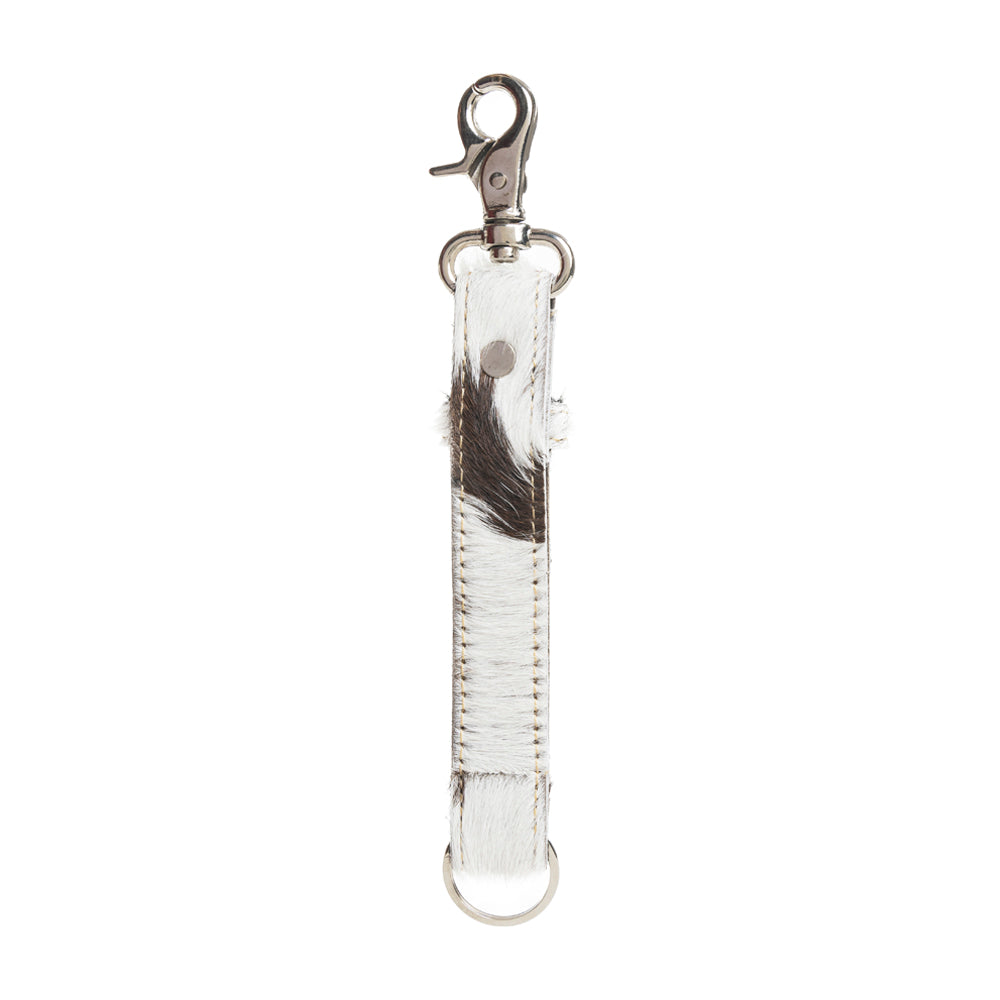 Range Road Key Fob in Black & White - Myra USA