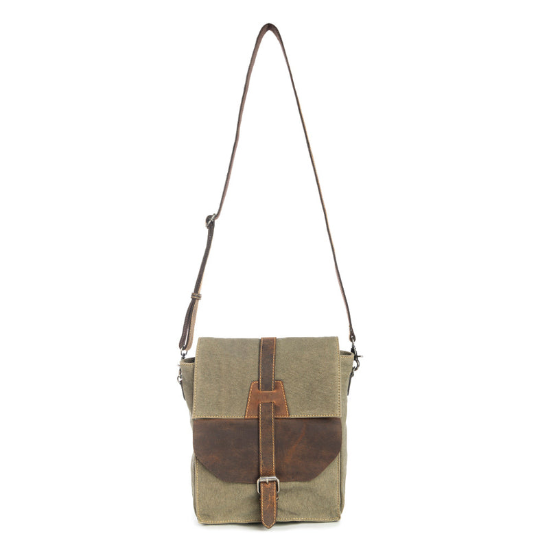 Chilton Trail Messenger Bag