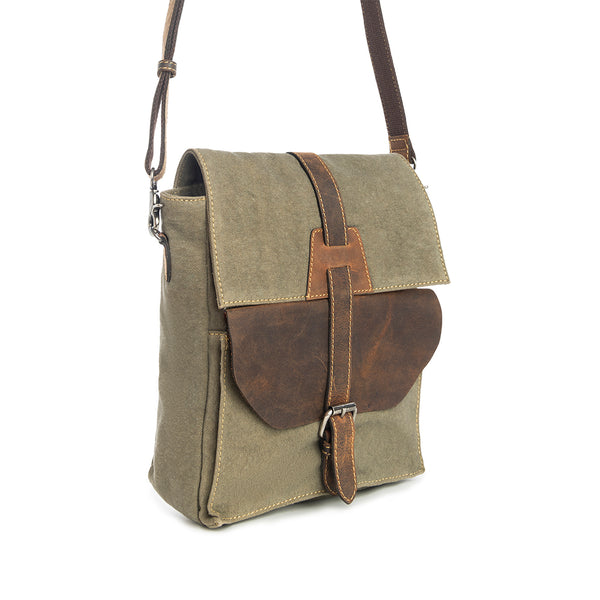 Chilton Trail Messenger Bag