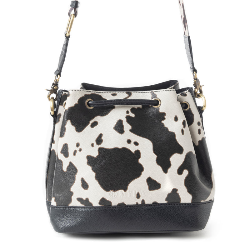 Ranch Holstein Heritage Bucket Bag Black & White