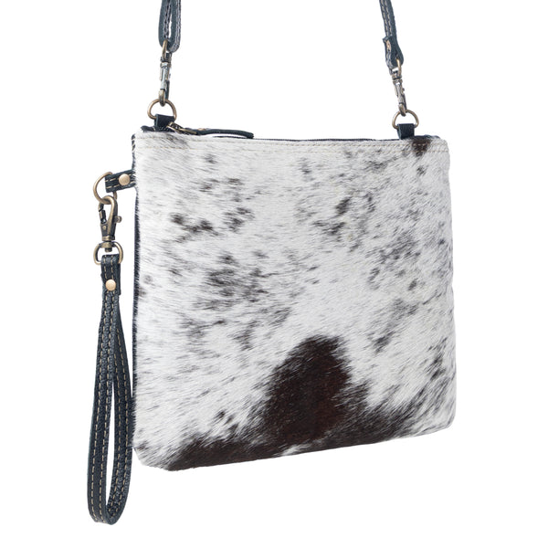 White And Black Shade Bag - Myra USA