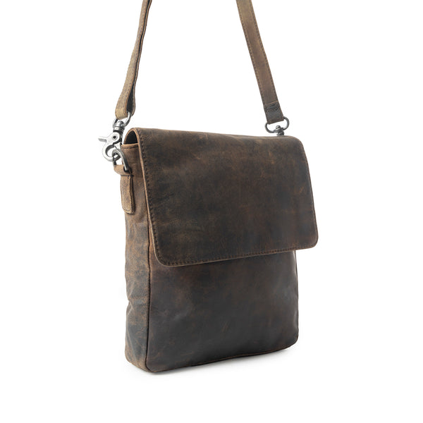 Mountain Heights Messenger Bag  In Dark Brown