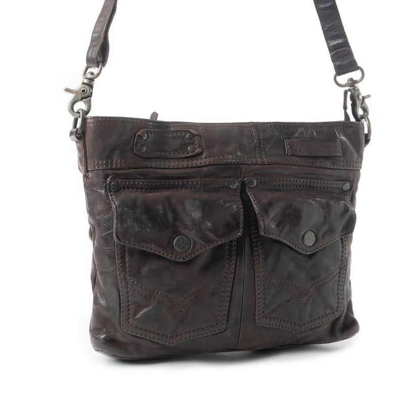 Range Rider Pocket Shoulder Bag In Black